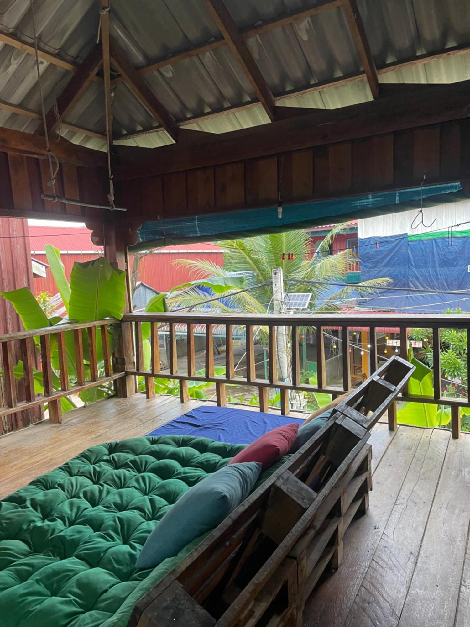 The Hornbill Hostel Koh Rong Sanloem Εξωτερικό φωτογραφία